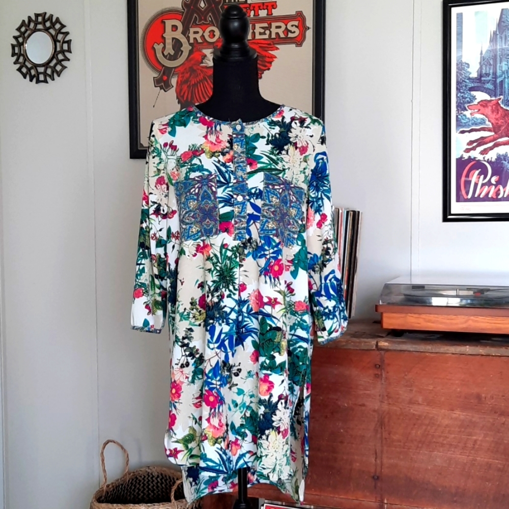New Directions Floral and Mandala Print Tunic